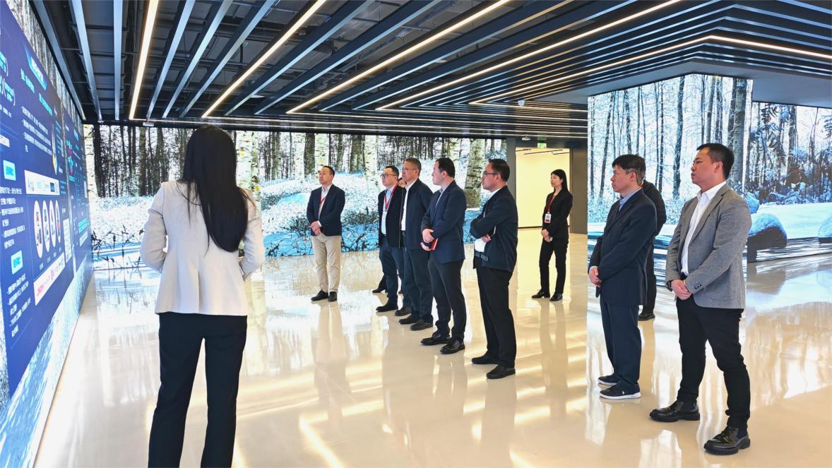 ������ͨ��һ�е���������������ڶ��� �������������ʱ��